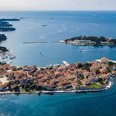 Vila Sherpa * Stranici kod Lovreca