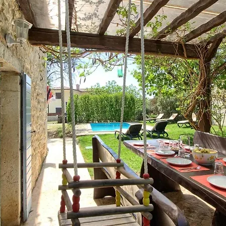 Vila Sherpa Stranici kod Lovreca